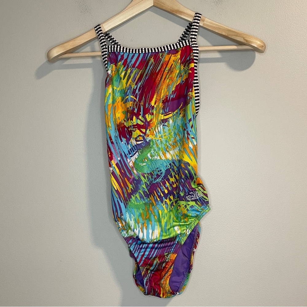 Dolfin Uglies Women's V-2 Back One Piece Swimsuit size 32